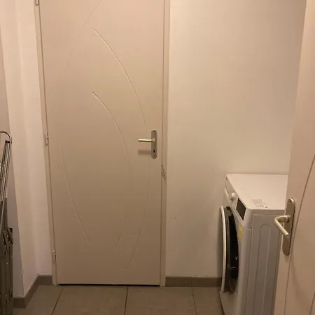 别墅 Maison Confort 6 Personnes Wifi Parking